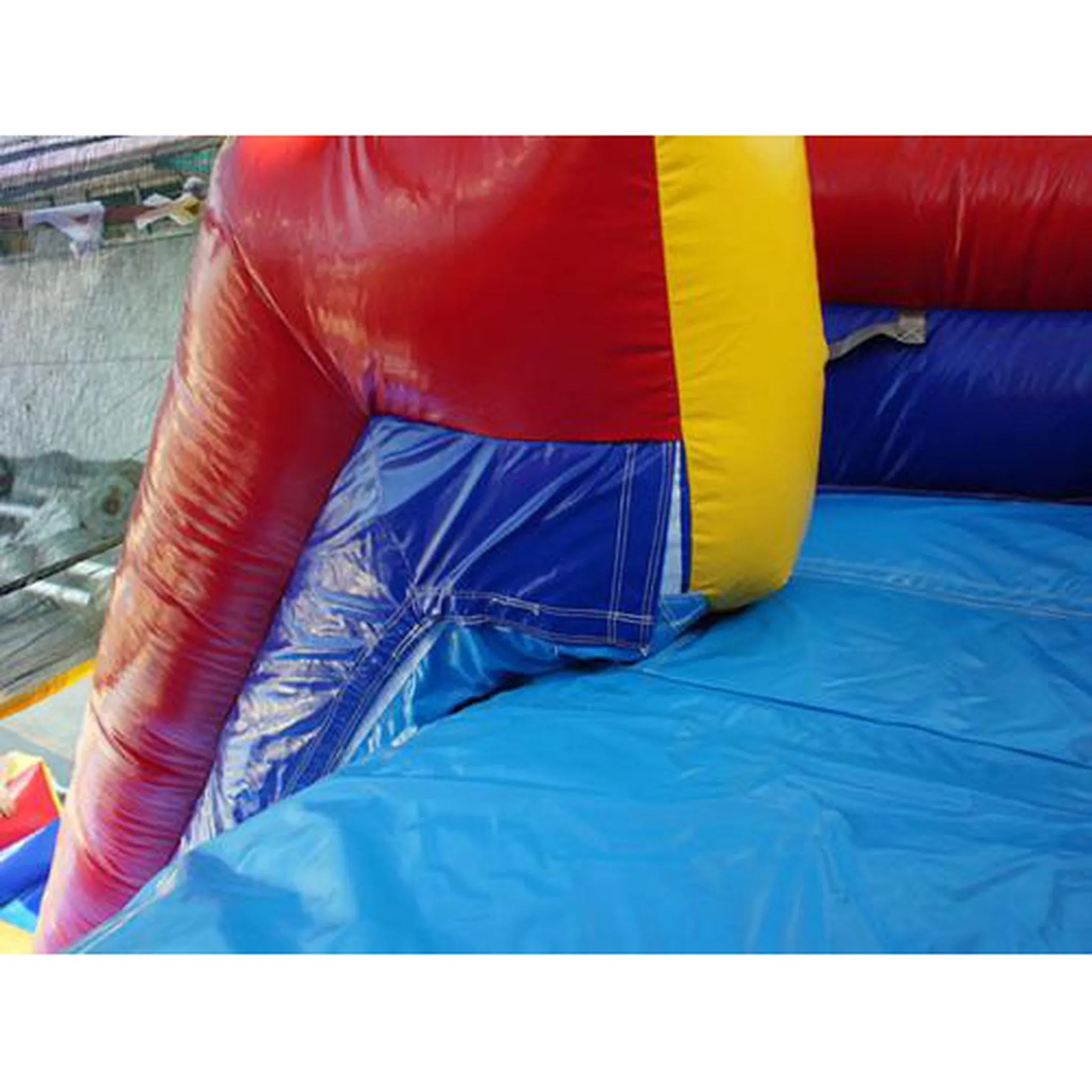 18' Tsunami Screamer Wet & Dry Slide