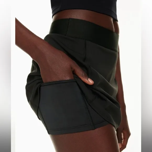 Aritzia TnaSLICK Court Micro Skirt Black Size XS