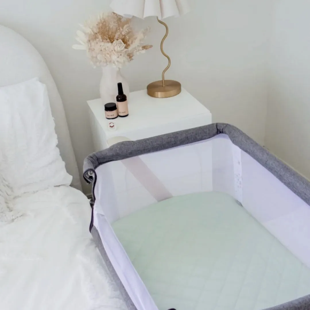 BAMBELLA DESIGNS CO-SLEEPER FITTED WATERPROOF SHEET | FERN
