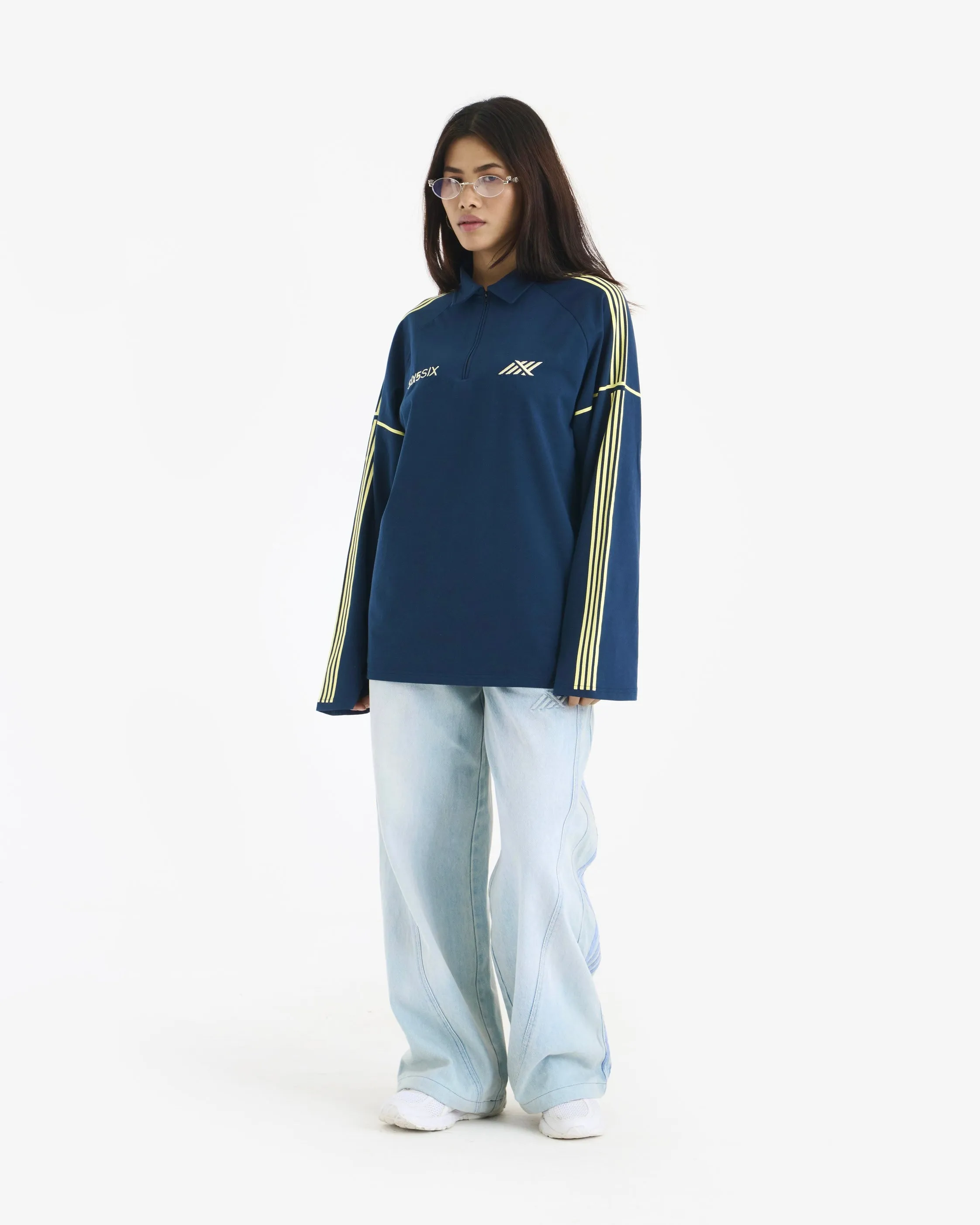 BASELINE TEE IN BLUE