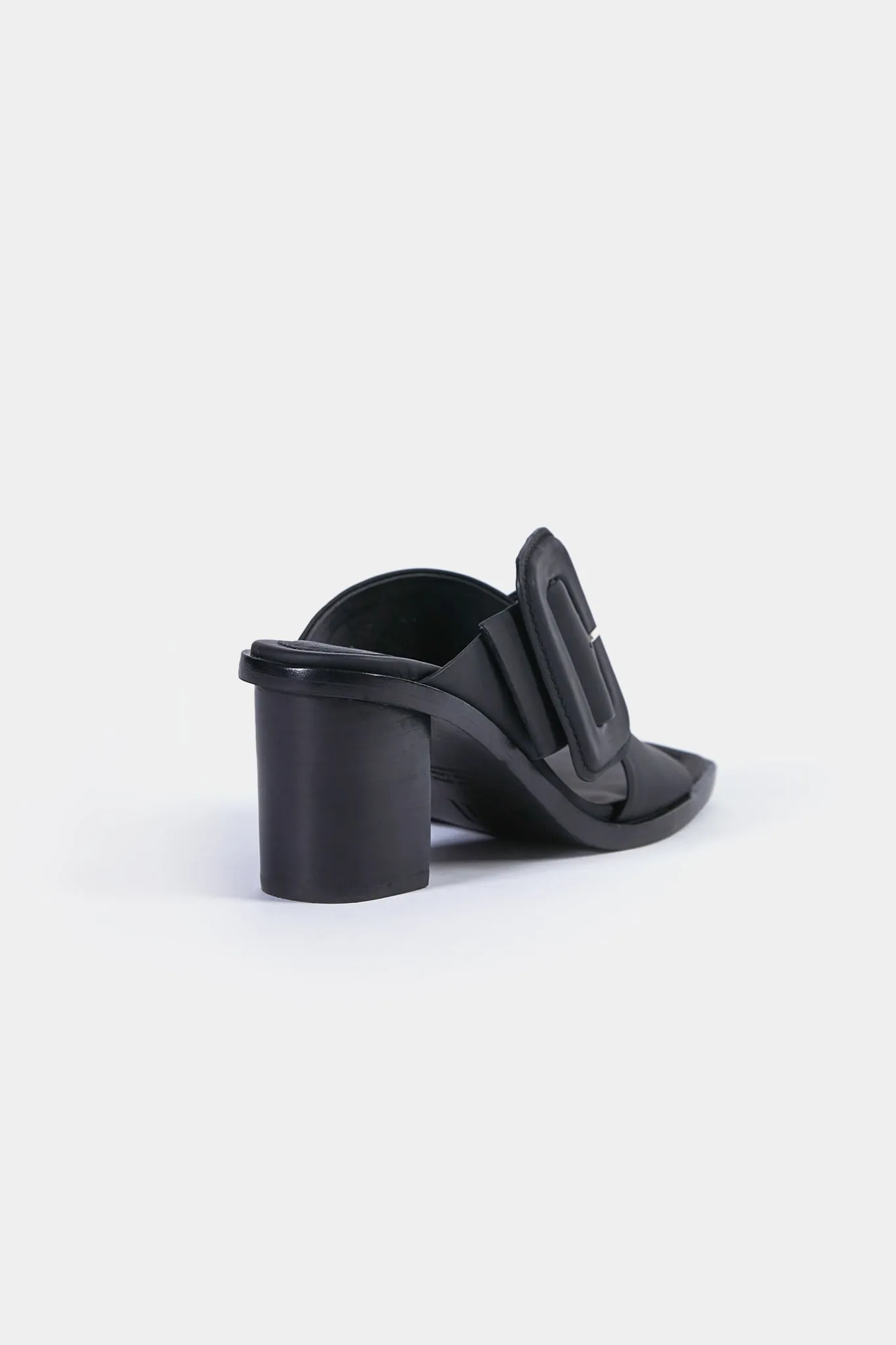 Bay Mule Black
