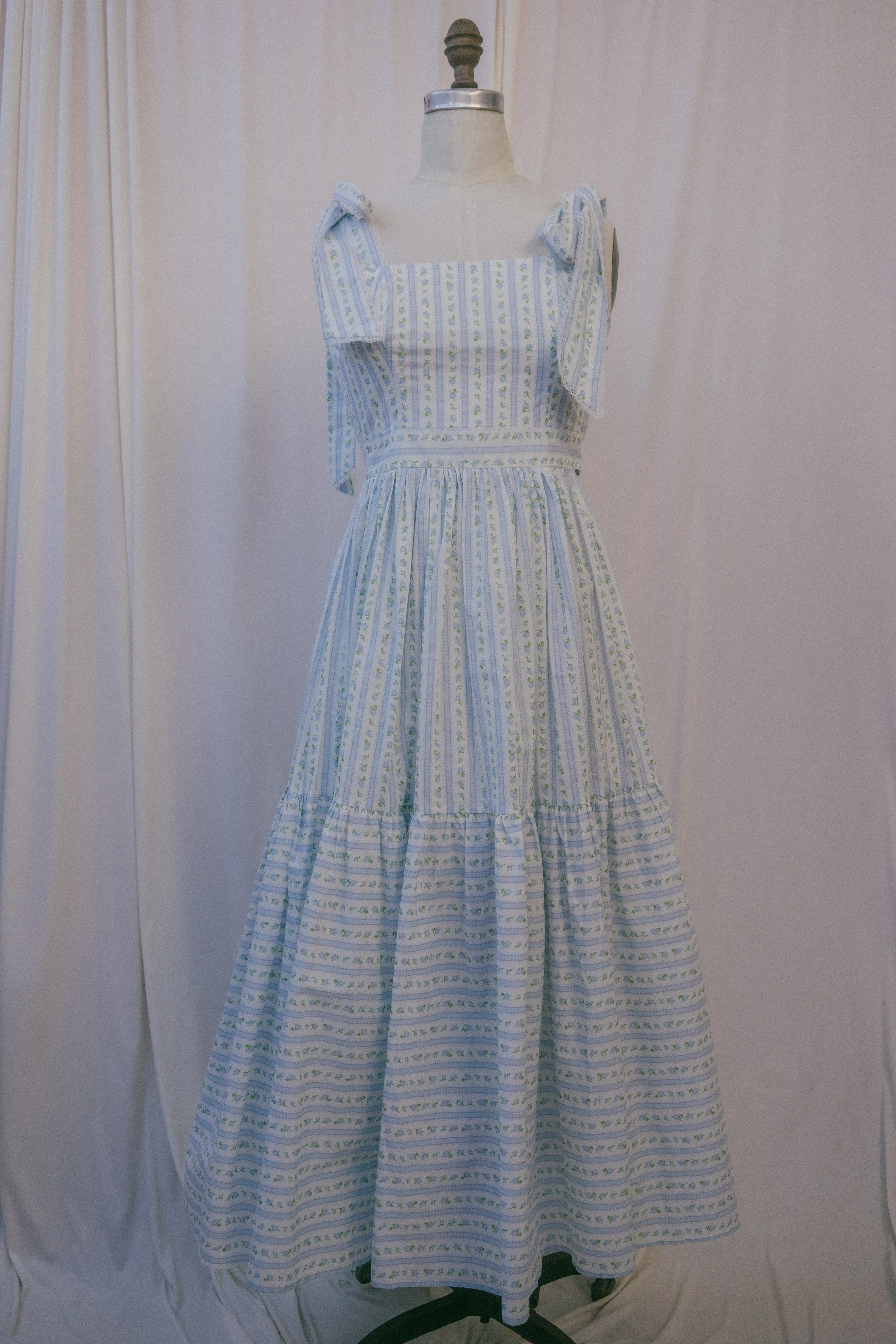 Bellina Dress in Bluebonnet