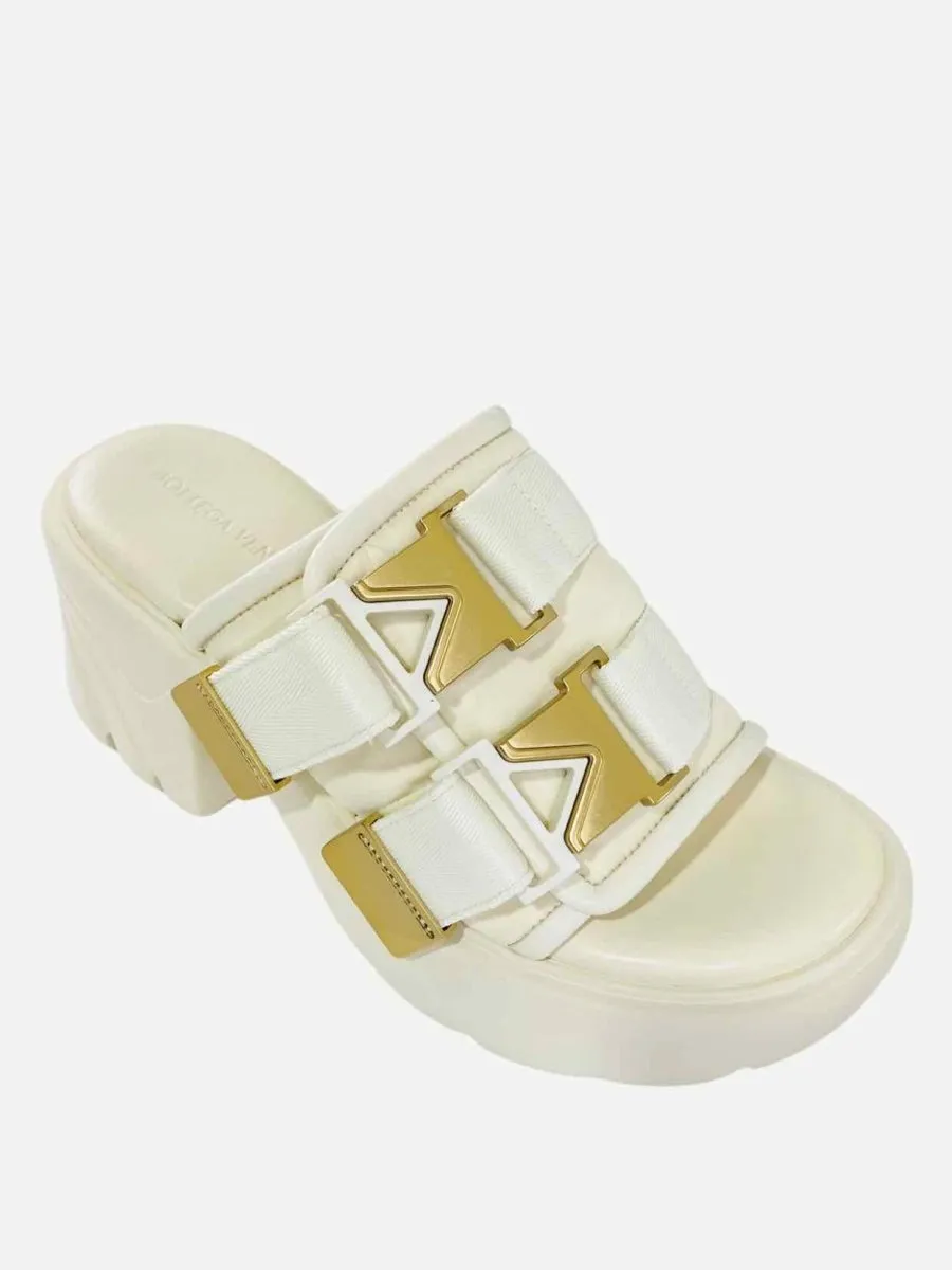 BOTTEGA VENETA Flash Buckle Off-white Mules 39