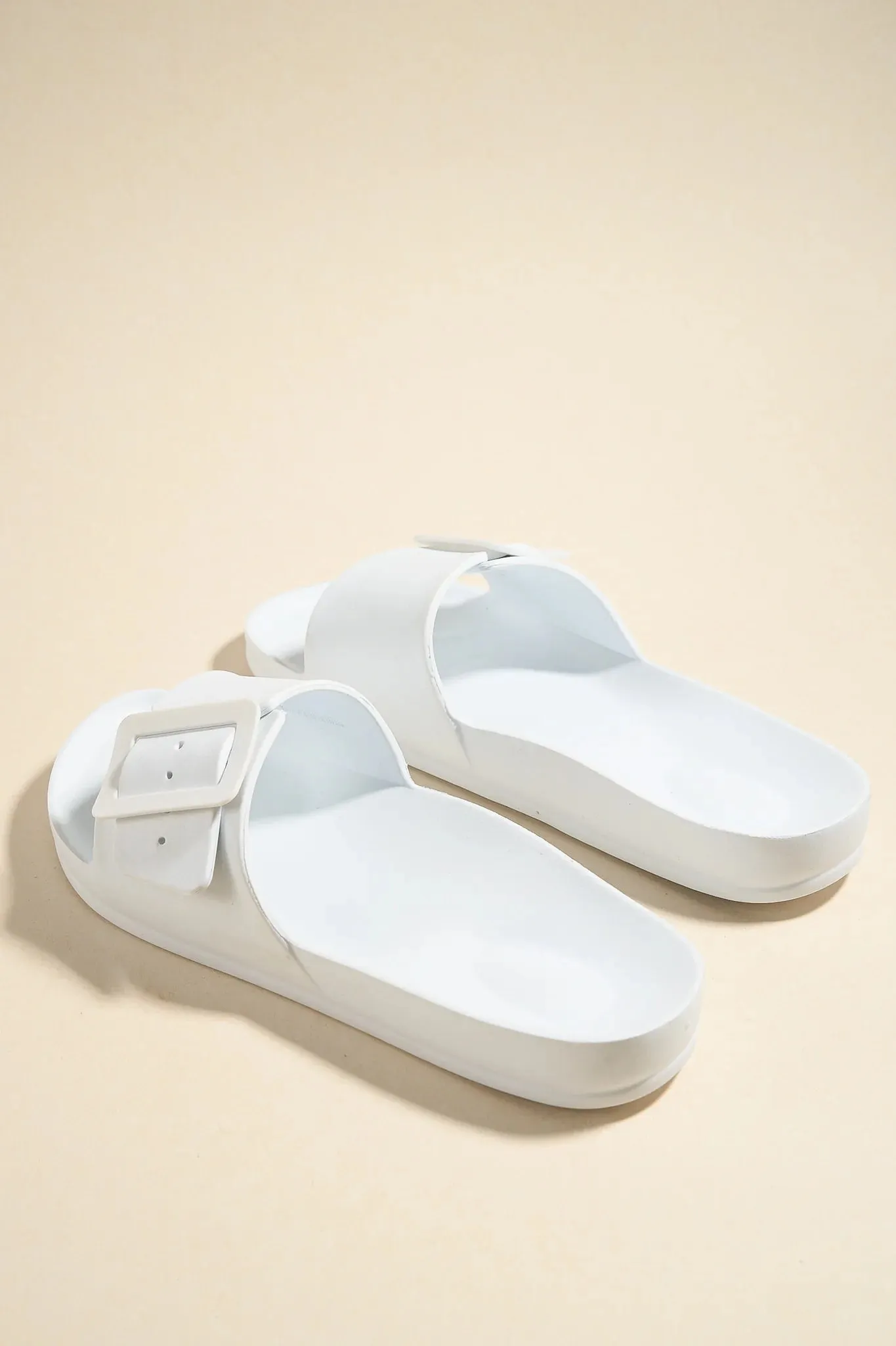 Cool White Single Buckle Slides