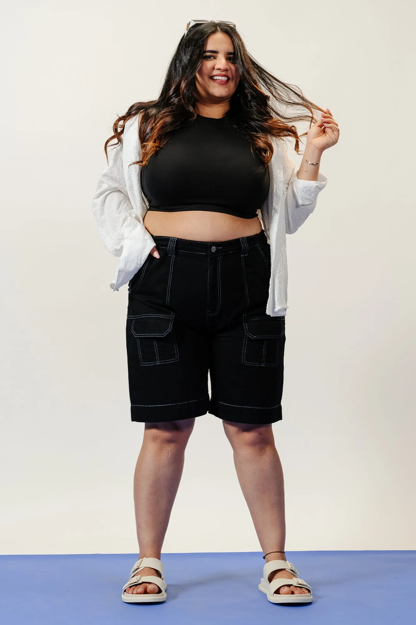Denim Contrast Stitch Curve Black Shorts