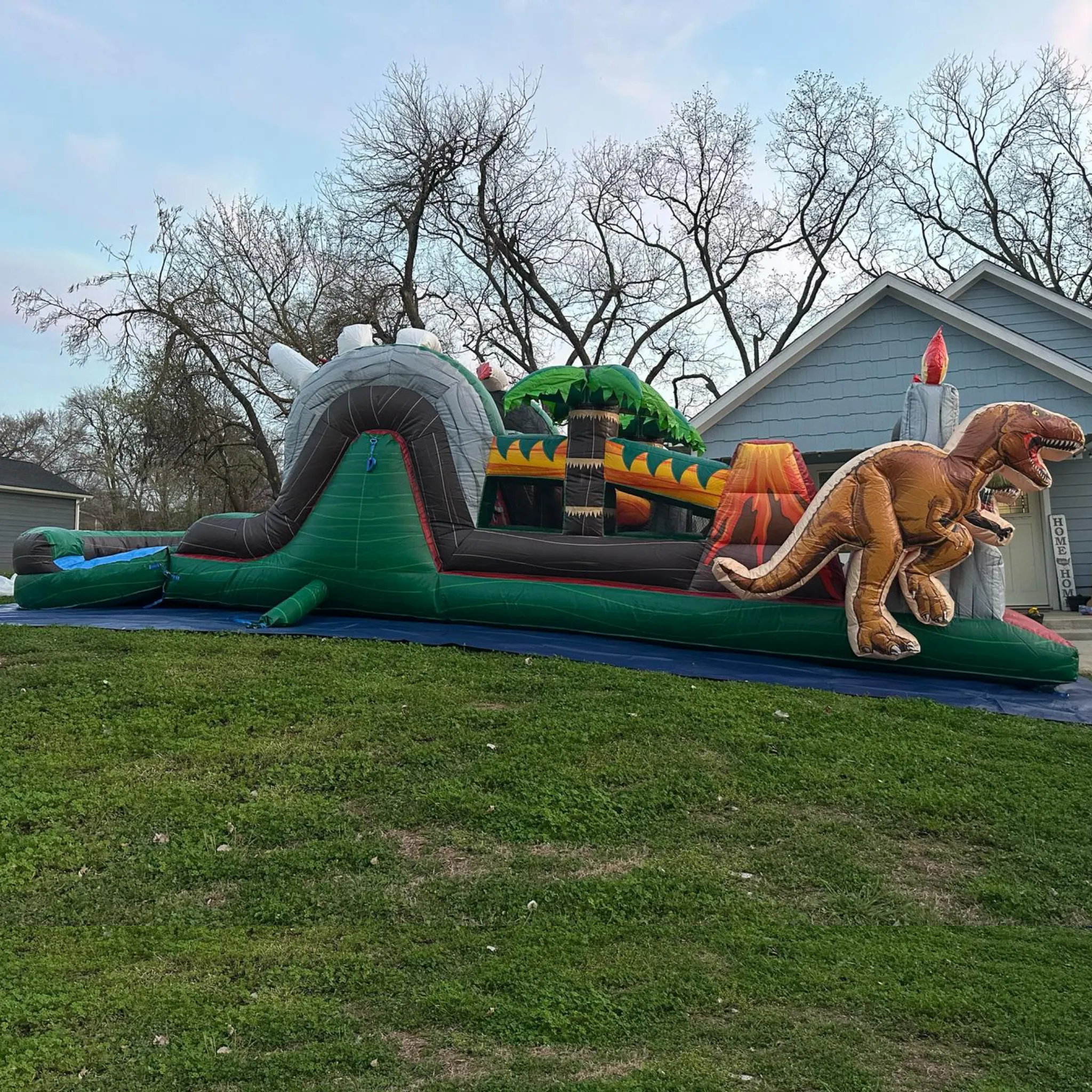 Dinosaur Kingdom Obstacle Course Wet/Dry