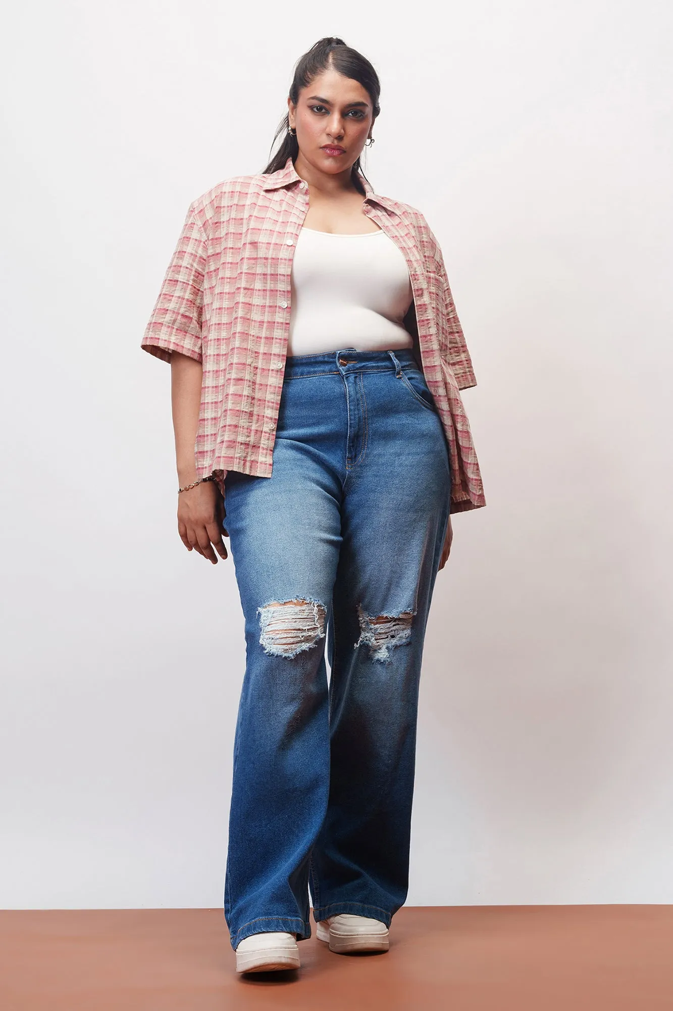 Everyday Blue Curve Knee Distressed Jeans