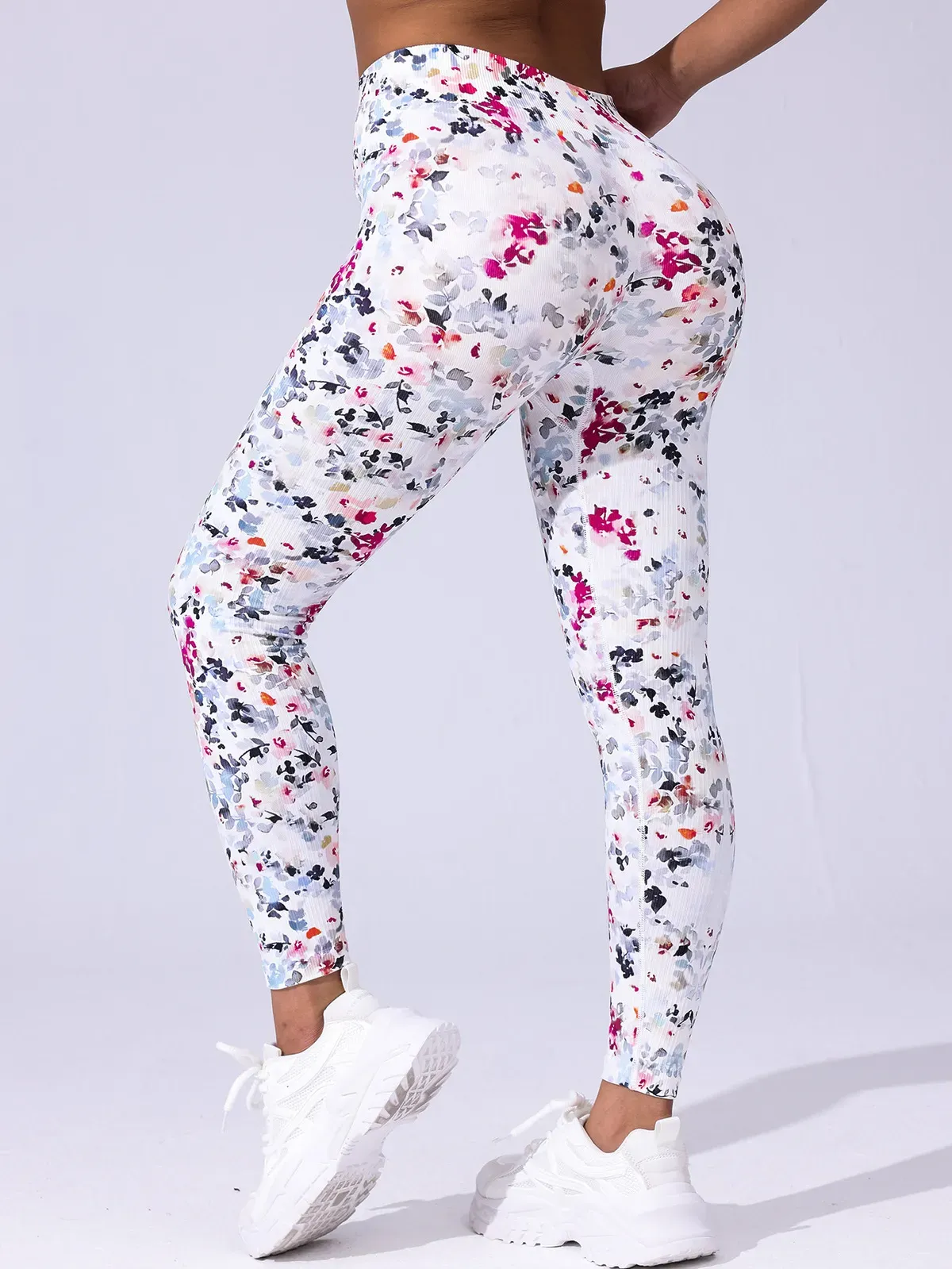Fearless High-Rise Ribbed Floral Print Leggings