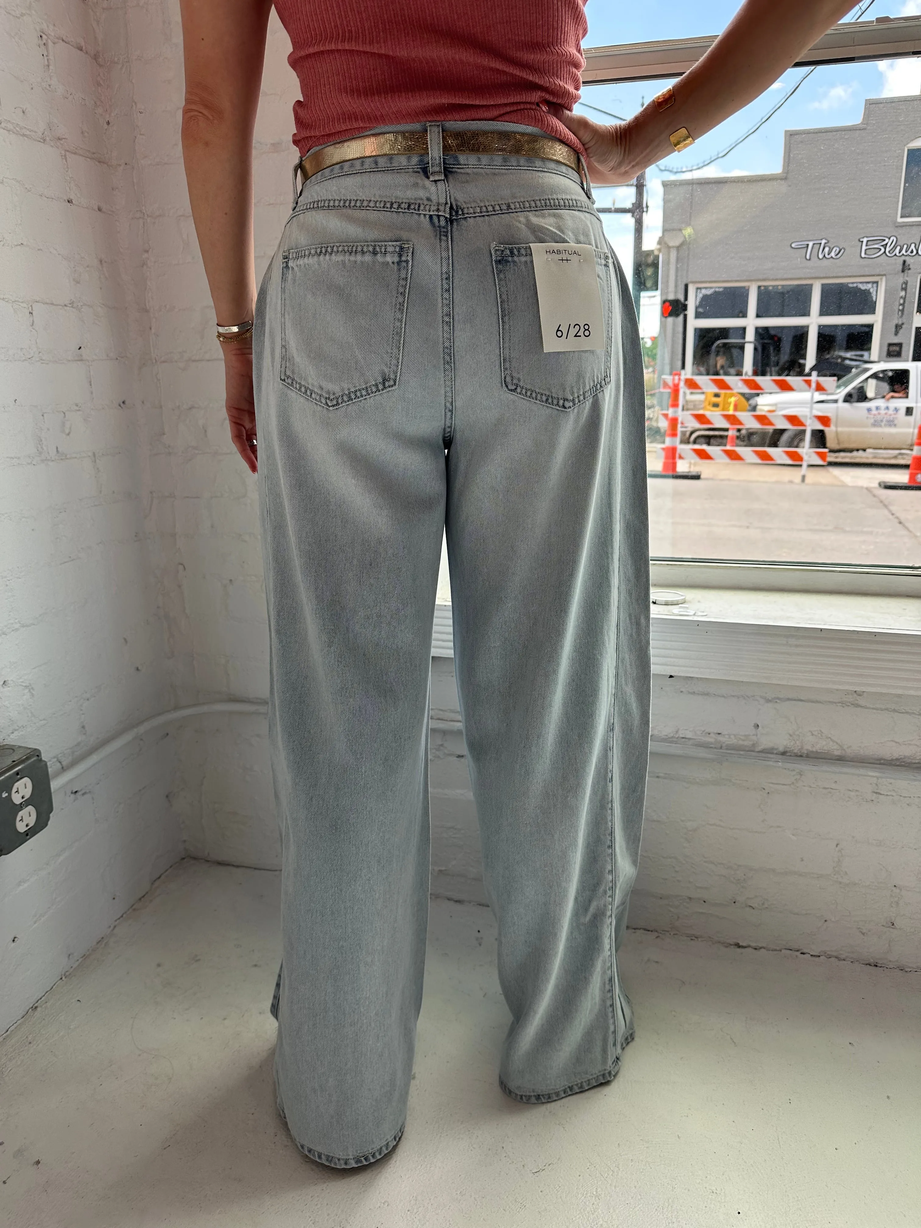 Low Slung Pleat Jean