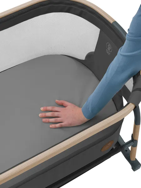Maxi-Cosi Iora Air Co-Sleeper Crib - Beyond Graphite