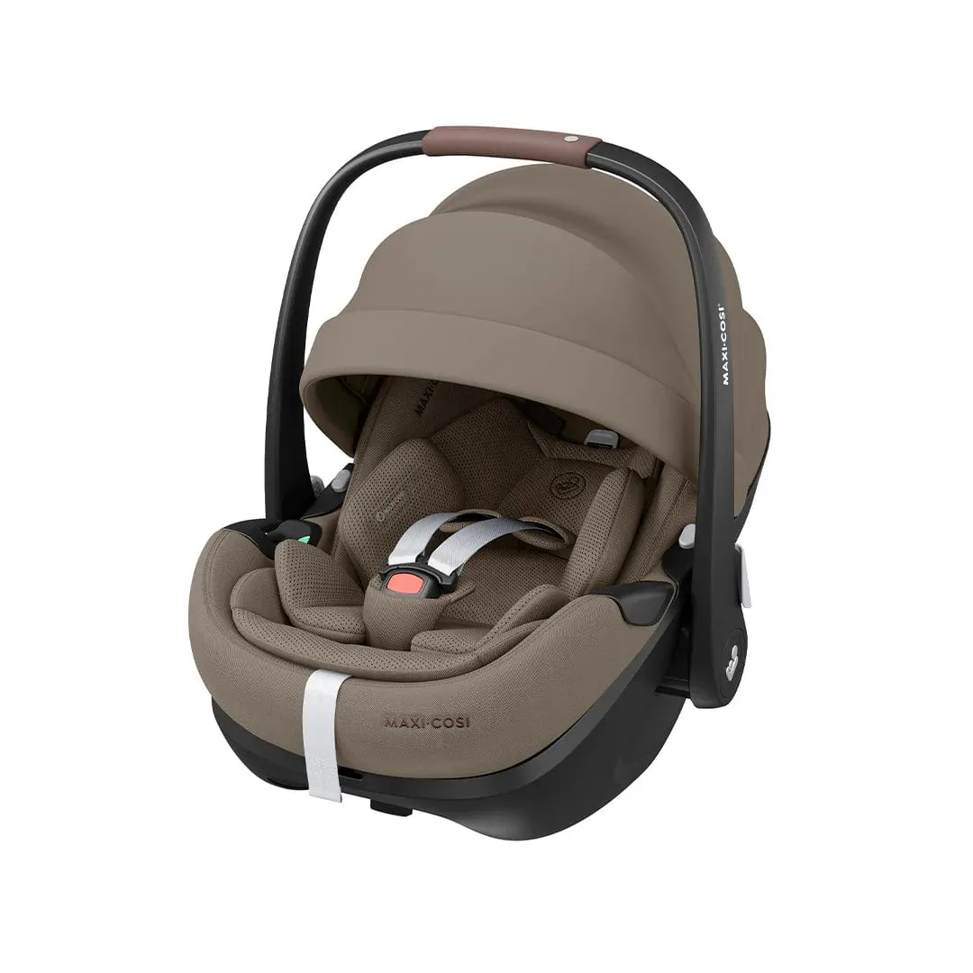 Maxi Cosi Pebble 360 PRO 2 Car Seat and Base - Twillic Truffle