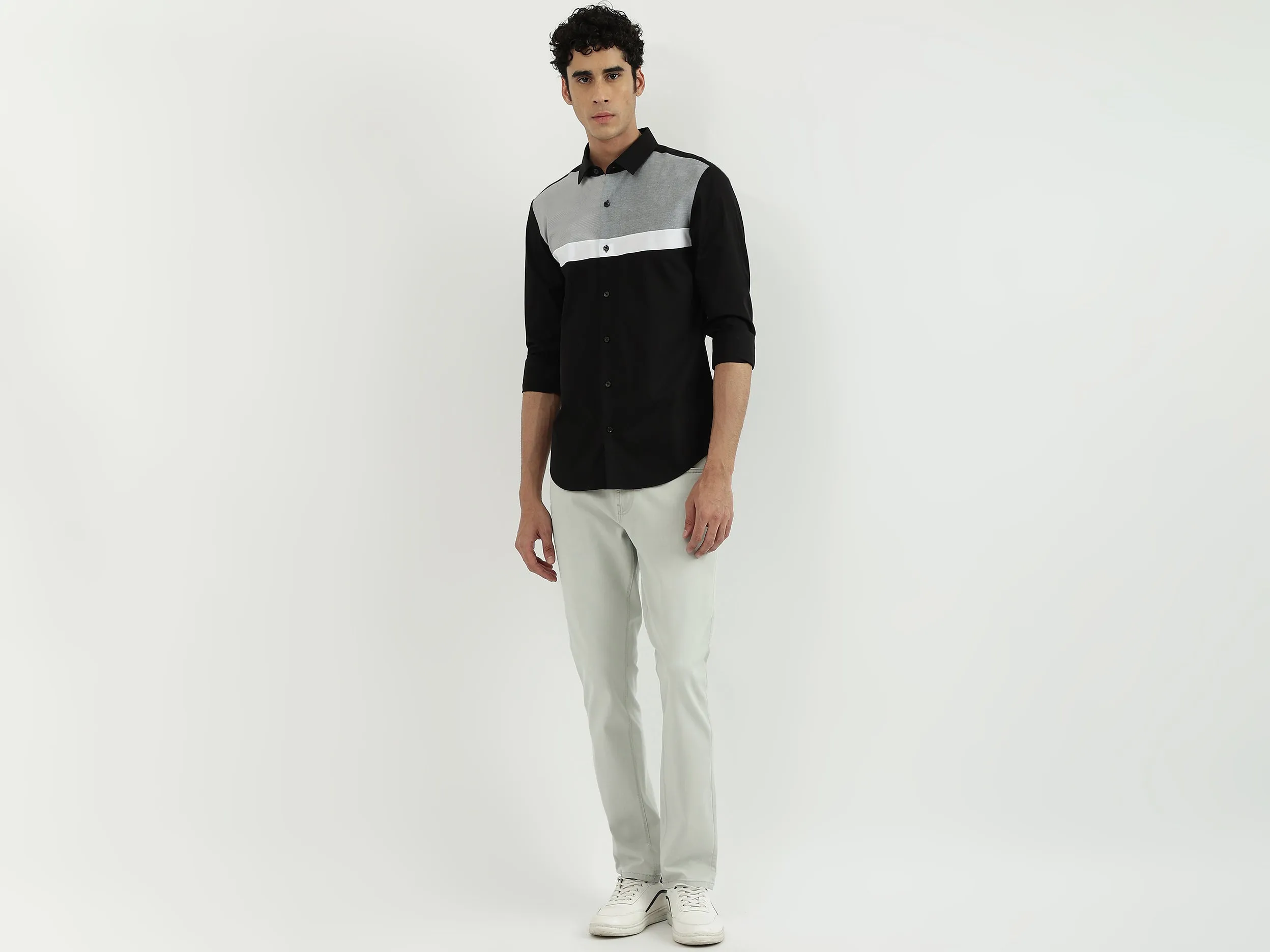 Men Colorblock Spread Collar Shirt