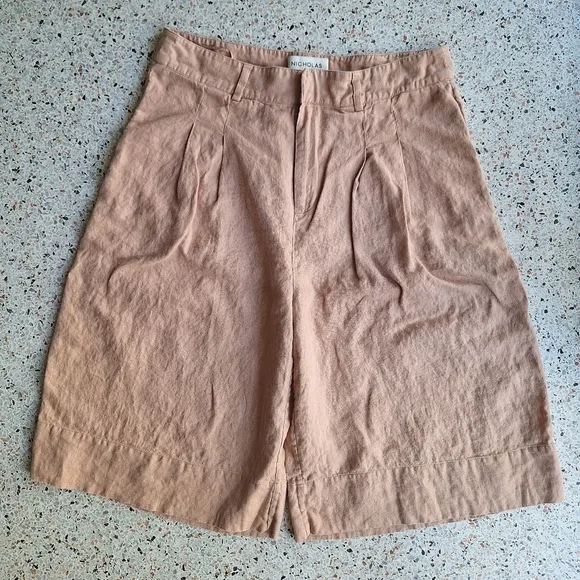 Nicholas Delfina Longline Linen Short