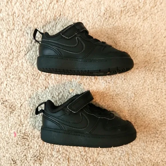 Nike Air Force 1 easy on boy's toddler sneaker