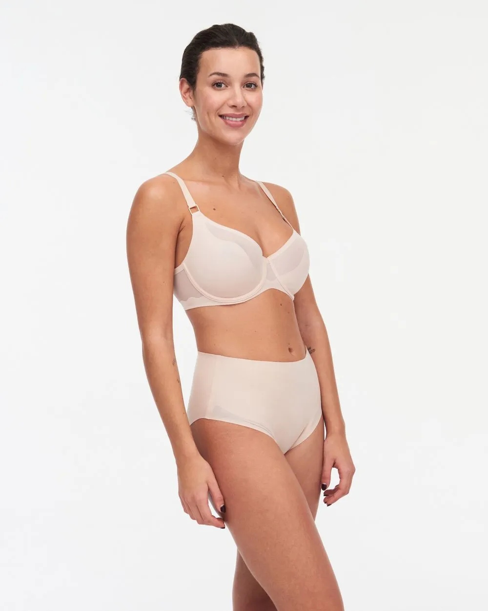 Pure Light Unlined Molded Bra