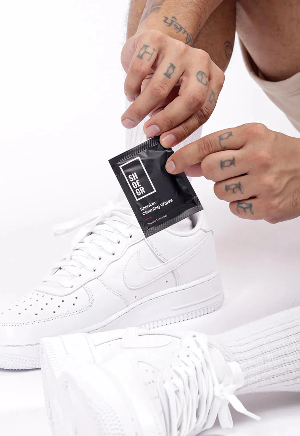 Shoegr - Sneaker cleaning wipes- pack of 15