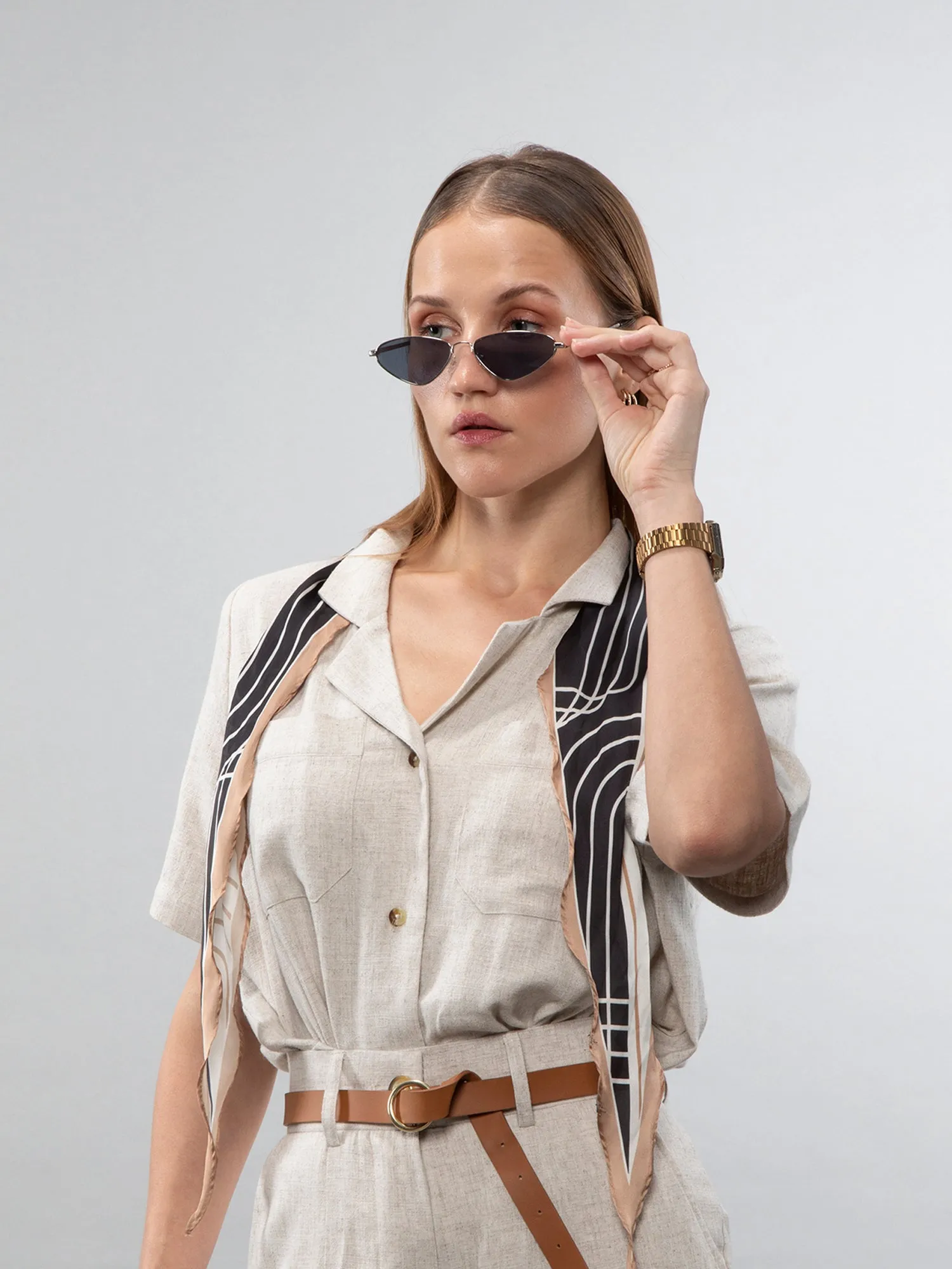Short-sleeve linen shirt