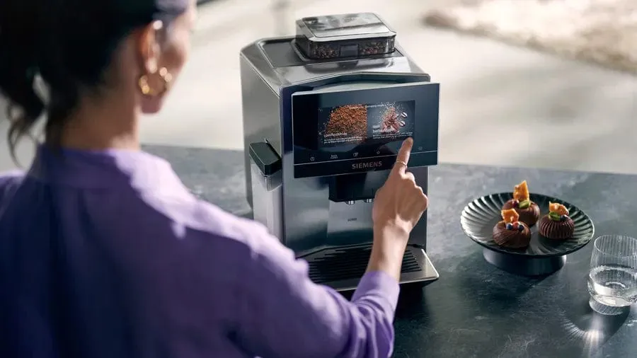 Siemens Fully Automatic Coffee Machine EQ900 Stainless Steel TQ903R03