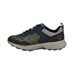Sneaker braun