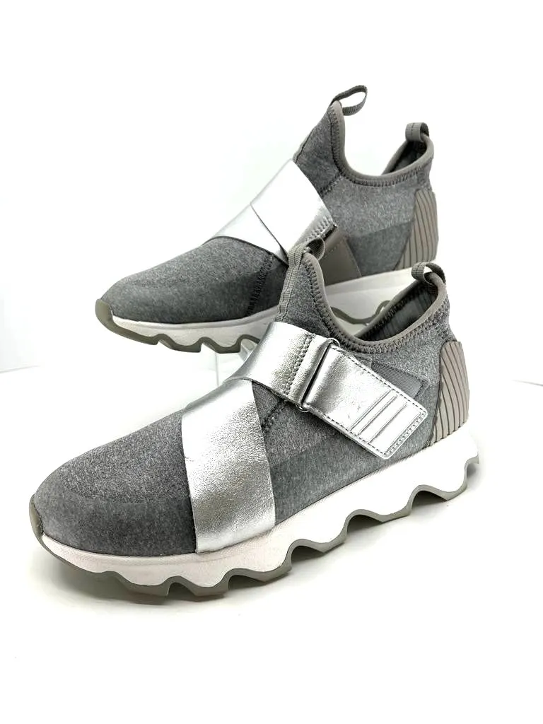 SOREL KINETIC IMPACT KNIT STRETCH SNEAKERS