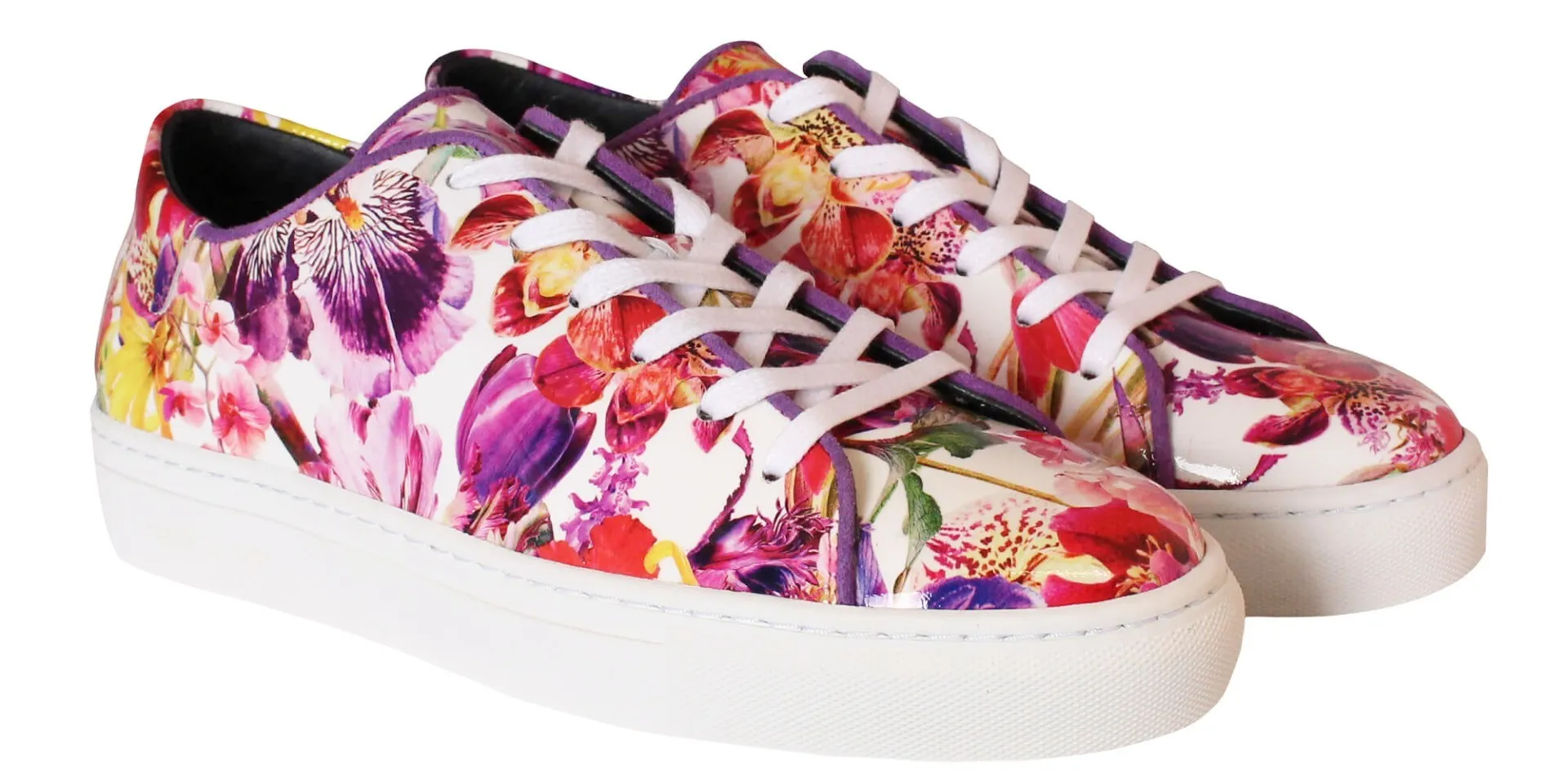 Summer bloom sneaker