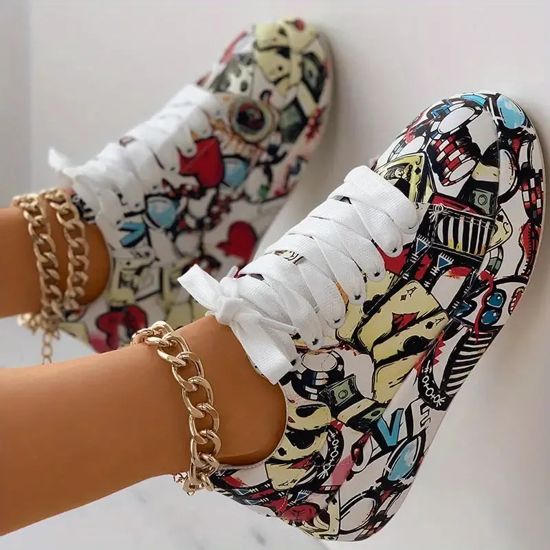 Thekla | Low women's lace-up shoes with graffiti print