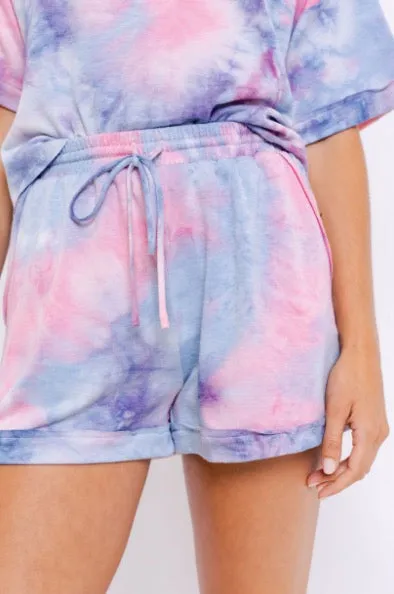 Tie Dye 2 Pocket Cuff Shorts
