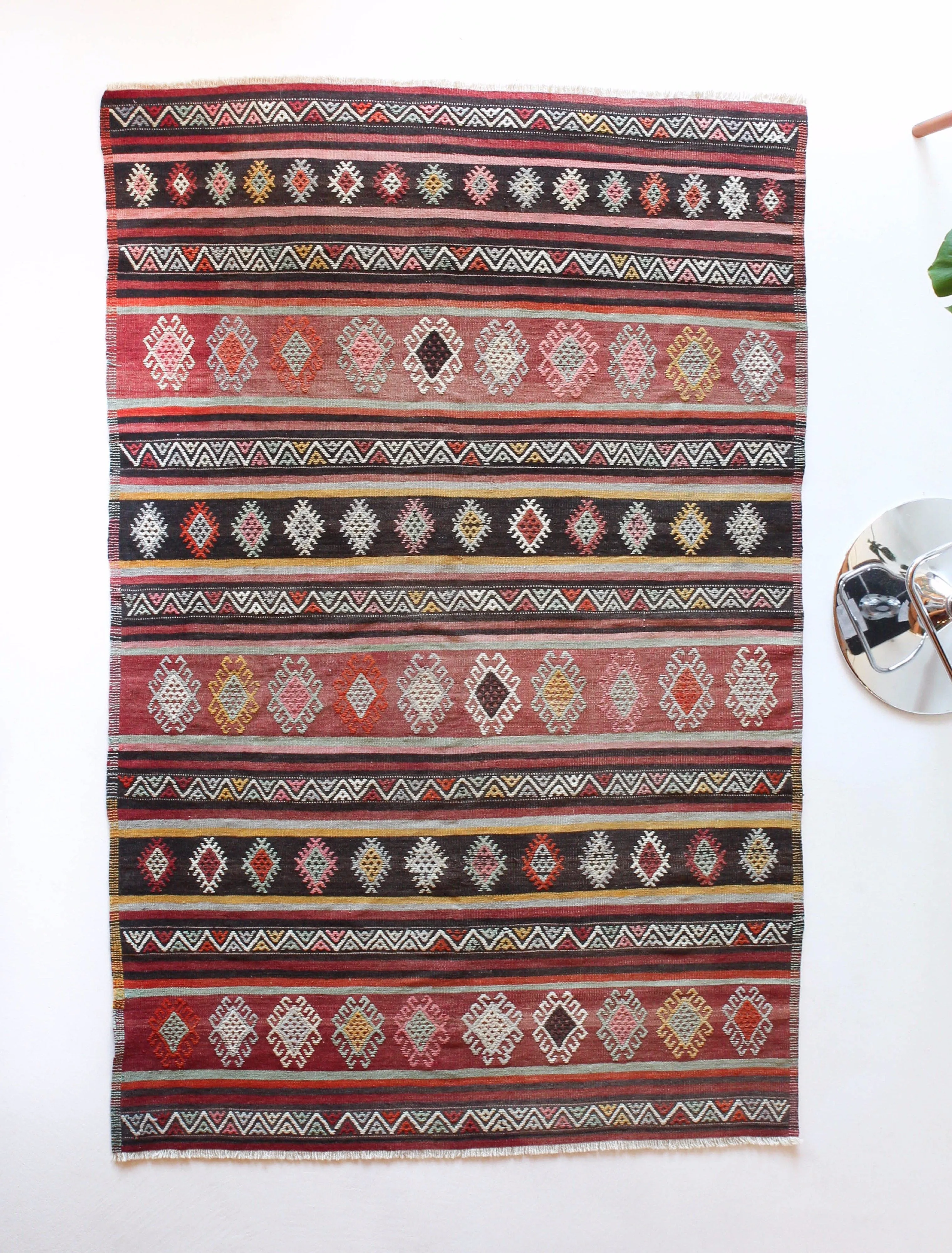 Vintage Anatolian Cicim Kilim Rug 4'11"x7'2"