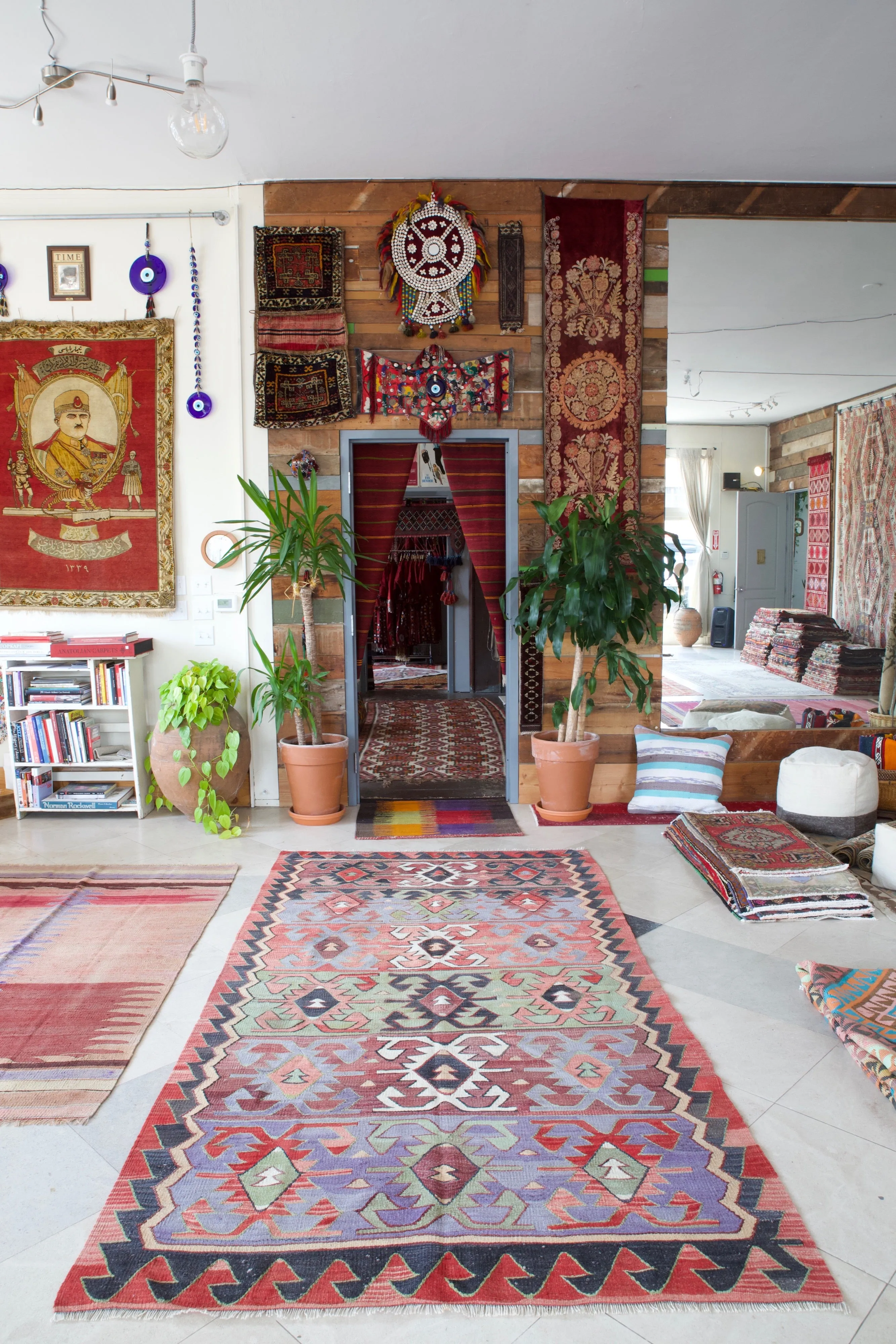 Vintage Turkish Anatolian Kilim Rug
