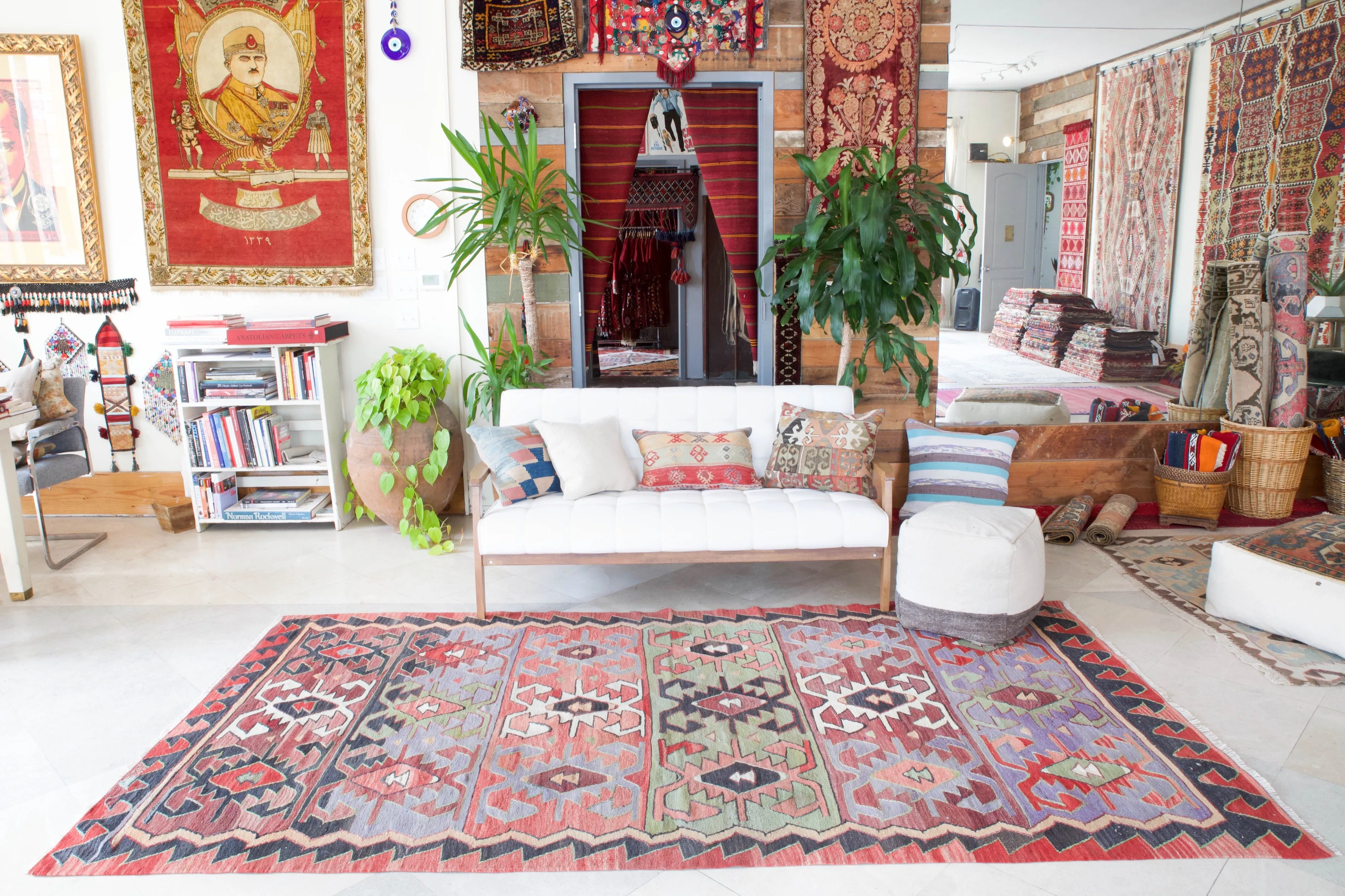 Vintage Turkish Anatolian Kilim Rug