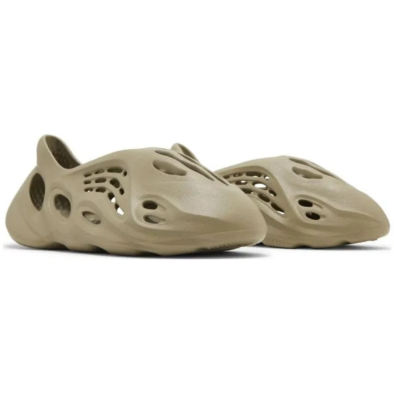 Yeezy Foam Runner Stone Salt